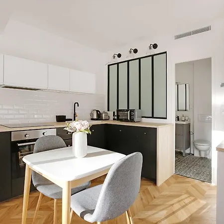 Accueillant Studio Pour 2 Personnes - Bastille Paris